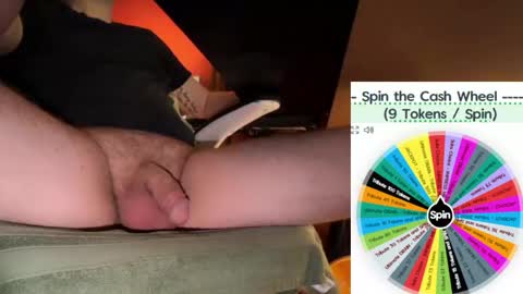 Snapshot of fullofkinks chatting on April 19, 2026, 7:16 pm Fullofkink online show from April 19, 2026, 7:16 pm
