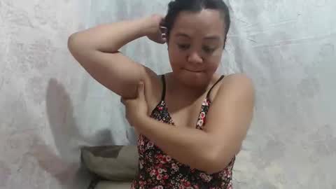 Snapshot of funluvnpinay4u chatting on February 22, 2026, 1:51 am MAE online show from February 22, 2026, 1:51 am