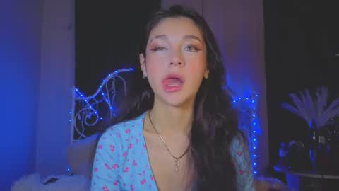 Tiffany online show from November 21, 2025, 1:26 am