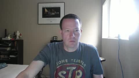 Hello online show from November 9, 2025, 8:29 pm