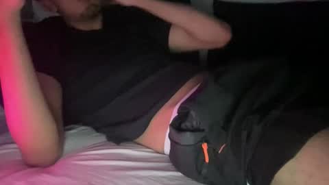 funthings011 online show from April 1, 2026, 8:28 pm