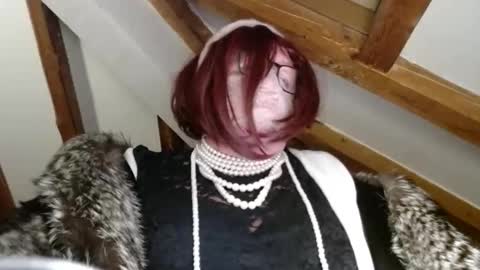 Dany online show from November 21, 2025, 11:47 pm