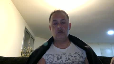 futbolin95 online show from February 6, 2025, 8:02 pm