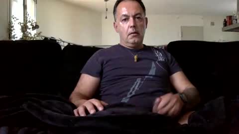 futbolin95 online show from February 20, 2025, 9:44 am