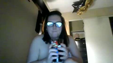 fuzzypeaches87 online show from April 4, 2026, 4:22 am