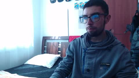 andrew online show from April 9, 2026, 7:41 pm