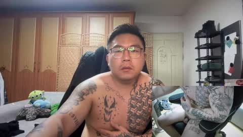 Snapshot of fxckwituno chatting on February 10, 2026, 2:54 pm fxckwituno online show from February 10, 2026, 2:54 pm