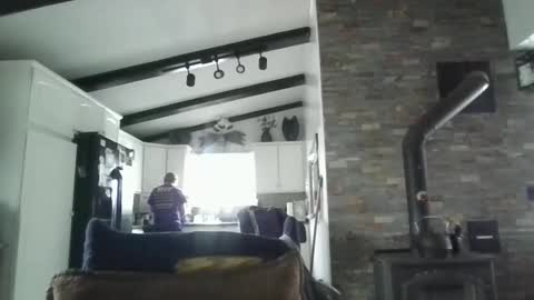 fxson8 online show from February 11, 2026, 8:36 pm