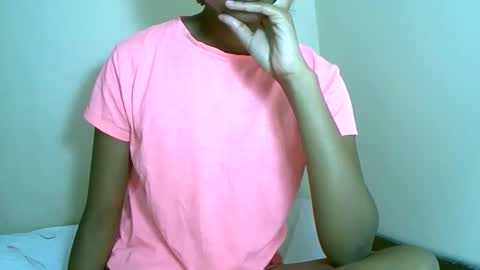 Snapshot of fyah1027 chatting on October 23, 2025, 8:35 am fyah1027 online show from October 23, 2025, 8:35 am