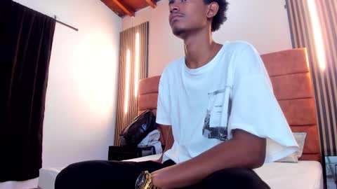 fykmor online show from October 24, 2025, 3:58 am