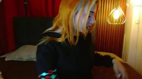 FIRE AND FOX online show from April 4, 2026, 7:33 pm