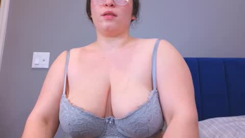 gaaby  online show from March 10, 2026, 9:53 pm