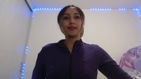 Snapshot of gabb_rioss chatting on April 18, 2026, 10:10 pm Gabriela online show from April 18, 2026, 10:10 pm