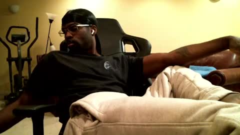 James online show from April 25, 2026, 3:31 am