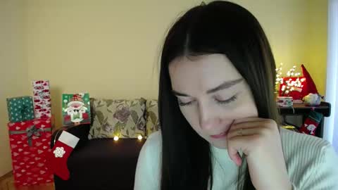 Jaklin online show from December 19, 2024, 1:29 pm