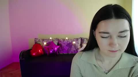 Jaklin online show from February 25, 2025, 12:24 pm