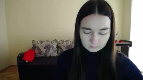 Jaklin online show from October 19, 2025, 8:48 am