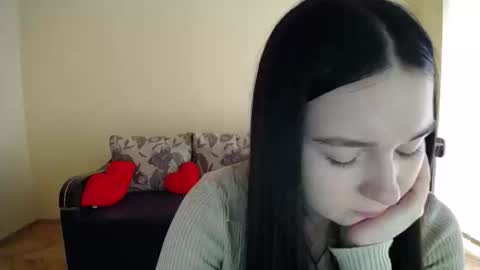 Jaklin online show from March 3, 2026, 9:04 am