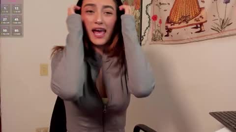 NEW ACCOUNT Gabriella online show from November 13, 2025, 3:11 pm