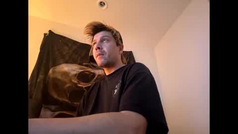 yeeah online show from December 11, 2024, 6:36 am