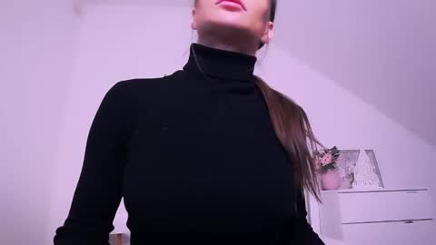 Snapshot of gabi_carter chatting on December 23, 2024, 6:11 am GabiCarter online show from December 23, 2024, 6:11 am