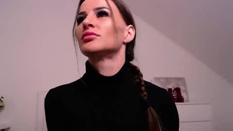 Snapshot of gabi_carter chatting on March 4, 2025, 7:41 am GabiCarter online show from March 4, 2025, 7:41 am
