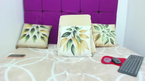 sofia online show from February 14, 2025, 10:36 pm