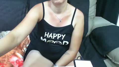 Snapshot of gabibrasil chatting on February 9, 2025, 4:14 am gaby layla online show from February 9, 2025, 4:14 am
