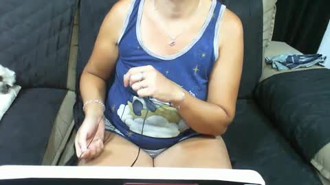 Snapshot of gabibrasil chatting on March 7, 2025, 12:37 am gaby layla online show from March 7, 2025, 12:37 am