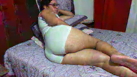Snapshot of gabibrasil chatting on October 15, 2025, 10:21 pm gaby layla online show from October 15, 2025, 10:21 pm