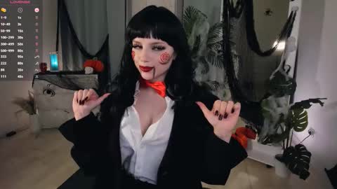 Snapshot of gabimeshuggah chatting on October 30, 2025, 8:42 pm Gabi online show from October 30, 2025, 8:42 pm