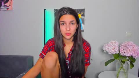 Snapshot of gabri_baby chatting on March 4, 2025, 2:32 pm The next stream in car 1 december 10pm time in France online show from March 4, 2025, 2:32 pm