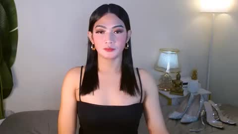 Snapshot of gabriela_deluxe chatting on November 26, 2025, 4:19 pm gabriela_deluxe online show from November 26, 2025, 4:19 pm