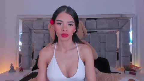 Snapshot of gabriela_montess chatting on December 10, 2024, 1:22 am Gabriela Montes online show from December 10, 2024, 1:22 am