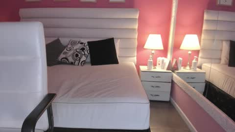 Gabriela salgado online show from February 28, 2025, 5:04 pm