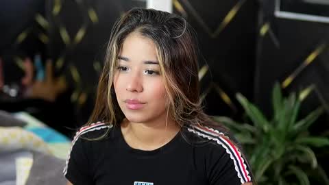 Gabriela salgado online show from November 19, 2025, 10:59 am