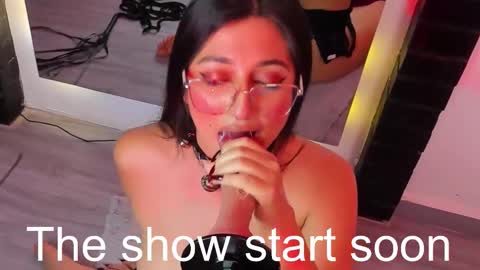 Gabriela Kassi online show from October 6, 2025, 11:07 am