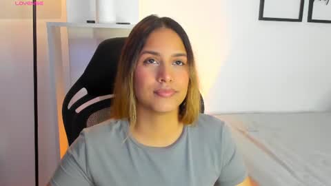 Gabriella online show from July 16, 2026, 10:38 pm