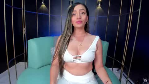 gabriellacox online show from October 1, 2025, 7:53 pm