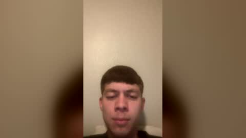gabrielrea556 online show from May 26, 2026, 5:20 pm