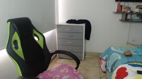 Snapshot of gaby_bluexx chatting on February 21, 2025, 1:11 pm Gaby Blue online show from February 21, 2025, 1:11 pm