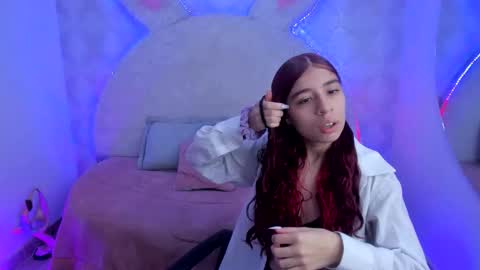 Gaby online show from November 28, 2025, 7:27 pm