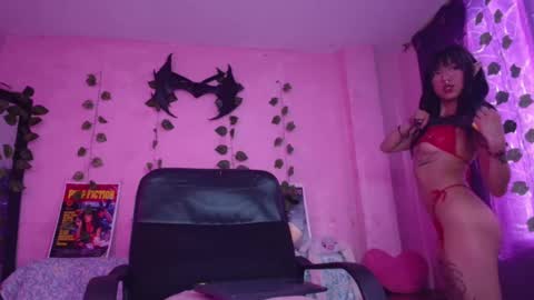 Snapshot of gaby_tailor_ chatting on January 13, 2025, 8:15 pm Gaby online show from January 13, 2025, 8:15 pm