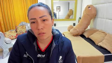 Snapshot of gaby_trent chatting on October 17, 2025, 2:30 pm gabriela online show from October 17, 2025, 2:30 pm