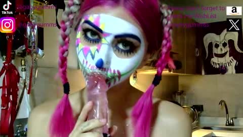 gabygumms online show from September 18, 2025, 11:51 pm