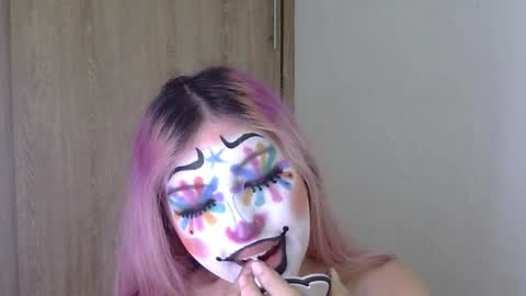 gabygumms online show from December 21, 2025, 4:08 am