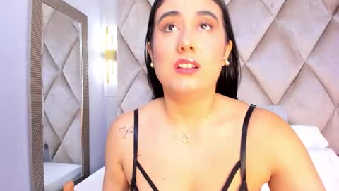 Gaby  online show from November 13, 2025, 12:26 pm