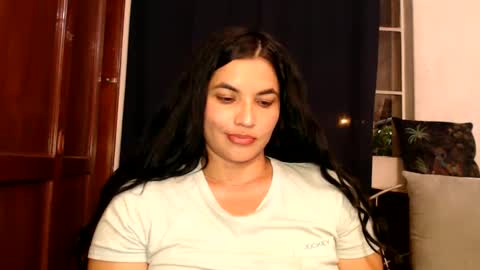 Snapshot of gabysot chatting on December 10, 2024, 4:24 am gabysot online show from December 10, 2024, 4:24 am