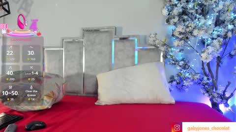 gabyyjones online show from October 8, 2025, 11:30 am