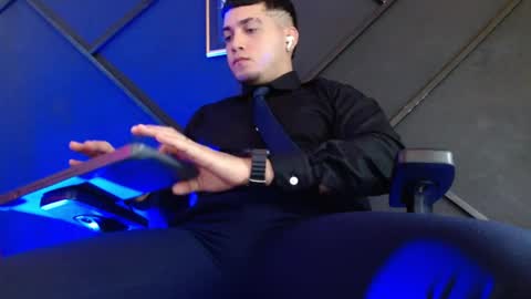 Gael Williams online show from February 18, 2025, 6:37 pm